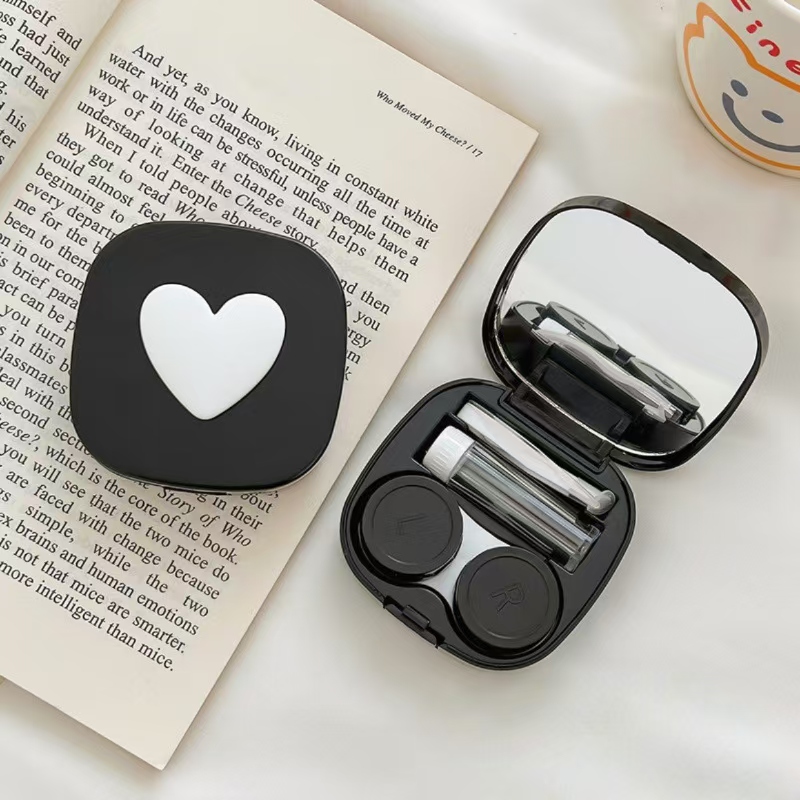 Heart Contact Lens Case with M - огляд і ціна Women Accessories List